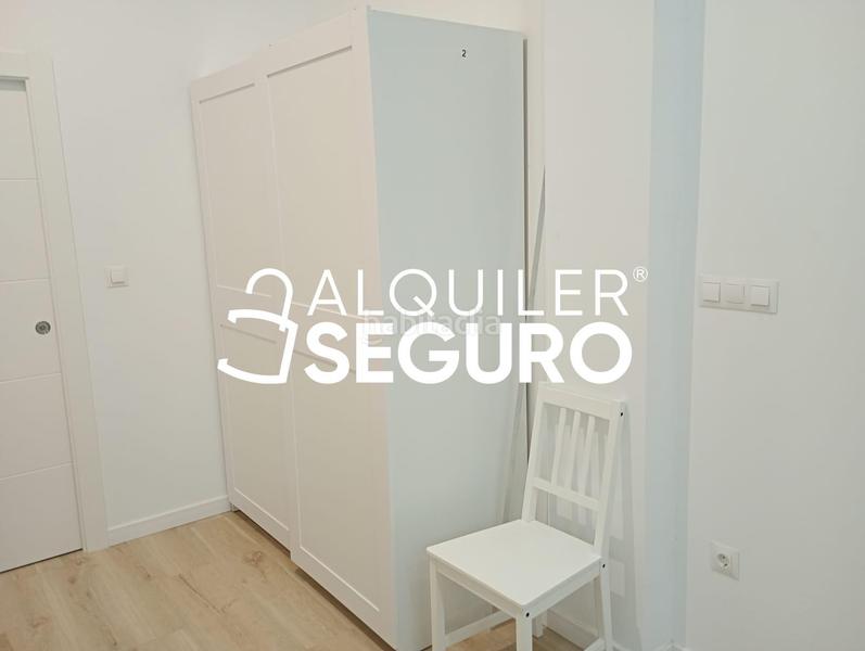 Foto 93b73cdb-bdf9-4e92-b200-af6c8d21b234. Alquiler estudio  av. blas de lezo en Parque Victoria Eugenia Málaga