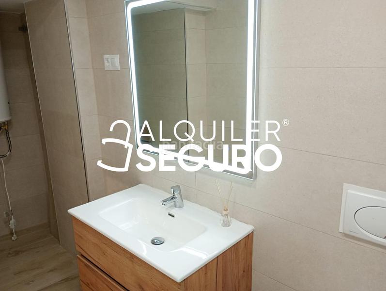 Foto a882ab6b-2885-4089-a401-4a9068400ca6. Alquiler estudio  av. blas de lezo en Parque Victoria Eugenia Málaga