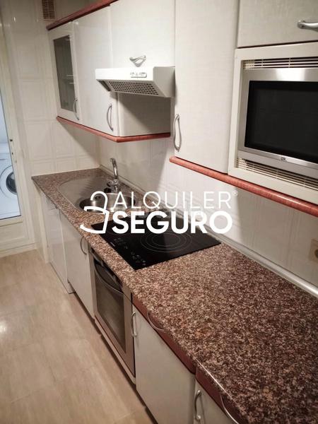 Foto 382ea49a-c17a-4e1d-92b0-e919b3c7509e. Rent flat with heating parking in Parquesol Valladolid