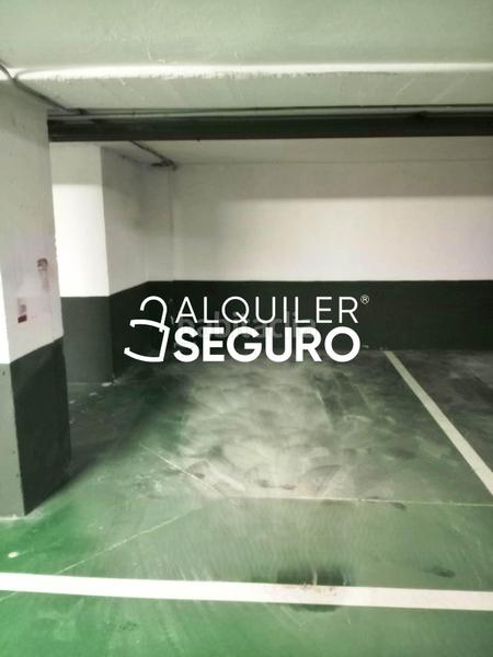 Foto a3411bd2-6b44-4c3f-89d7-3c14450d7c5e. Rent flat with heating parking in Parquesol Valladolid