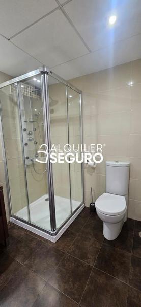 Foto 3d232ca5-9949-4904-9dbb-2a984a8e8ac9. Rent flat with heating parking pool in Canillas Madrid