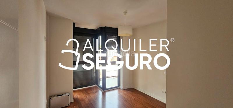 Foto 7471e17a-b485-4fc2-8564-db7886f1dc13. Rent flat with heating parking pool in Canillas Madrid