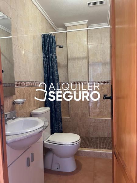 Foto fa4ef242-a46c-489a-b926-4efffd9c878e. Lloguer pis amb piscina a Zona Carrefour - Urbanizaciones Torrevieja