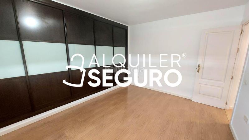 Foto 9e9ff094-2119-49c3-b7c3-351b141ed32f. Rent flat with heating pool in Nueva España Madrid