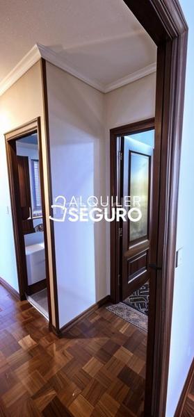 Foto 6be210d1-c0f6-4168-8ef8-42569c40d264. Rent flat with heating in Fozaneldi - Tenderina Oviedo