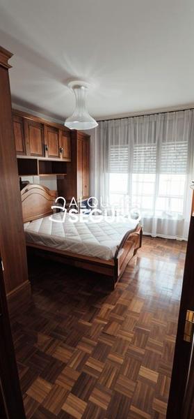Foto 718d5d33-3376-4562-8a04-13418b85f39c. Rent flat with heating in Fozaneldi - Tenderina Oviedo