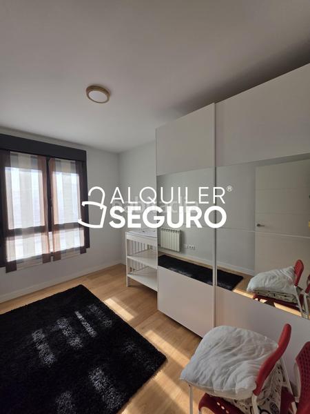 Foto 5fac24f8-d814-42f9-a326-0cff3eb7e74f. Alquiler piso  c ferrerias en Lasesarre Barakaldo