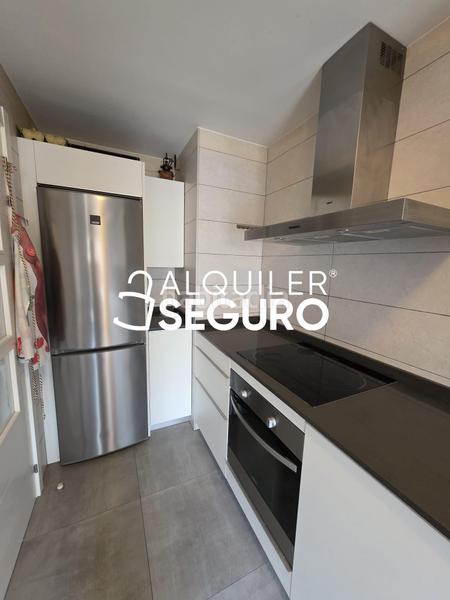 Foto 607f367a-efc0-4e3e-b76d-a42b4f9e8502. Location appartement avec chauffage dans Lasesarre Barakaldo