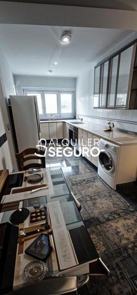 Foto 8a6f2e53-27f1-4a4a-b9e9-63301d623ef5. Rent flat with heating in Ciudad Universitaria Madrid