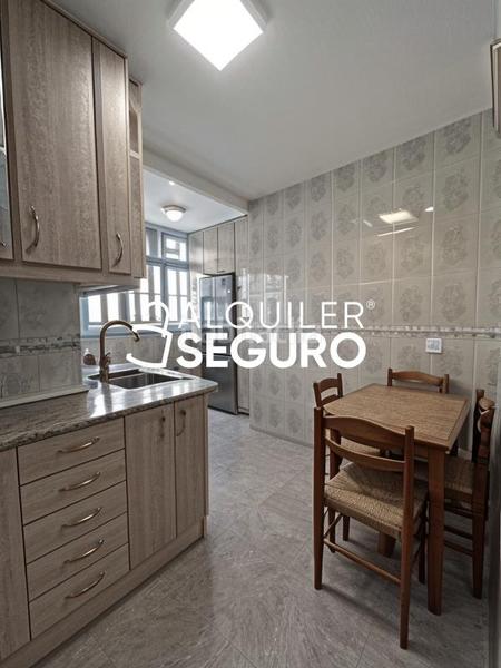 Foto 78220222-3259-4a7e-a371-35468d15219b. Location appartement avec chauffage dans Reyes Católicos Alcalá de Henares