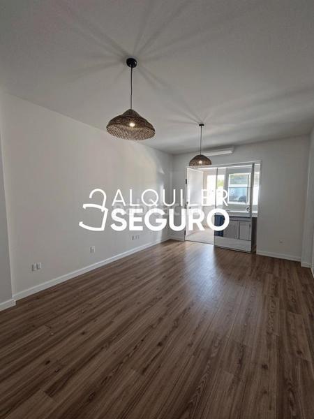 Foto d2b2e03e-c530-4ddf-8bd6-2238854e1669. Location appartement avec chauffage dans Reyes Católicos Alcalá de Henares