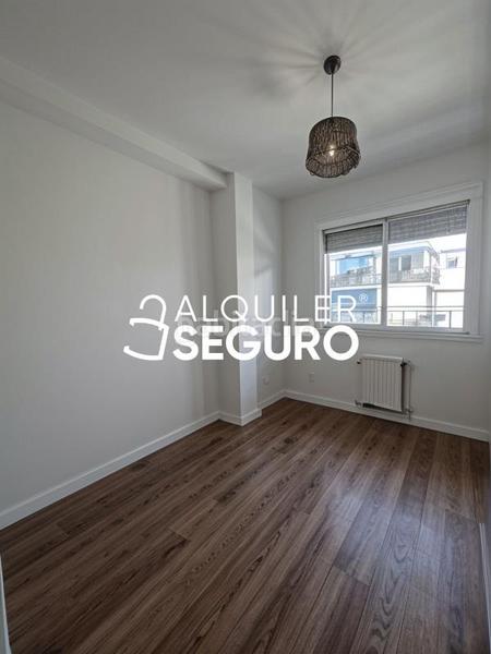 Foto d2feab0a-5432-4ee5-8f1d-90d4f1dbf217. Location appartement avec chauffage dans Reyes Católicos Alcalá de Henares