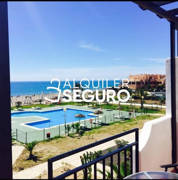 Foto 7ecc7f74-2412-4a19-a75c-751bc5f10392. Rent flat with parking pool in Vera ciudad Vera