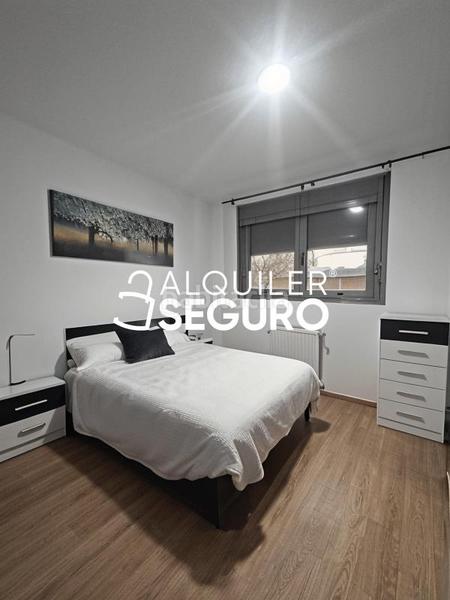 Foto 96ac065d-59d4-4e5c-88b4-ce0c0938e536. Location appartement avec chauffage parking dans Los Hueros Villalbilla