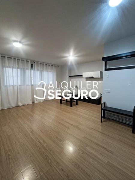 Foto a43166e7-e9f8-4477-b2cd-800716e67af2. Rent flat with heating parking in Los Hueros Villalbilla