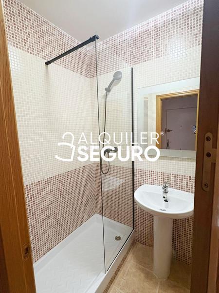 Foto 8c674cd3-6bbe-4a98-b157-451547785b32. Miete chalet mit heizung parking in Santo Domingo - Caudilla