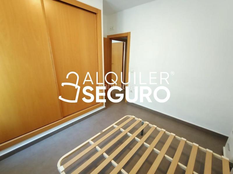 Foto 5a6213af-ecfb-4354-8095-f18b708aaa15. Alquiler piso  c padre espla en Pla de Bon Repós Alicante