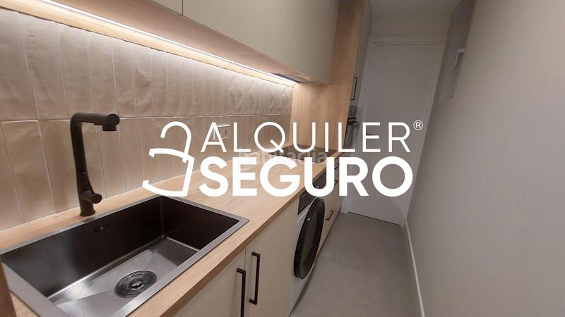 Foto 011256ee-89c5-4ebf-bcb2-749eedec8127. Alquiler piso  c de la encomienda en Embajadores-Lavapiés Madrid