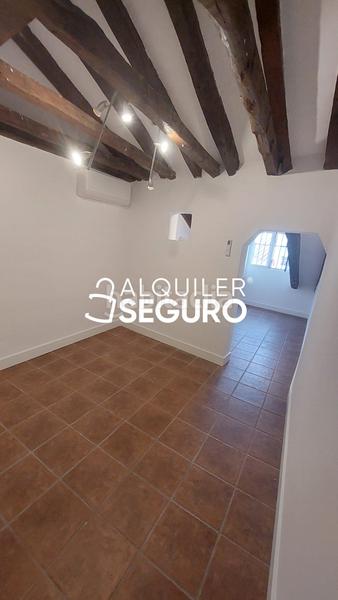 Foto c65a6035-89e6-49c4-95c0-4d94ed8eab2d. Alquiler piso  c de la encomienda en Embajadores-Lavapiés Madrid