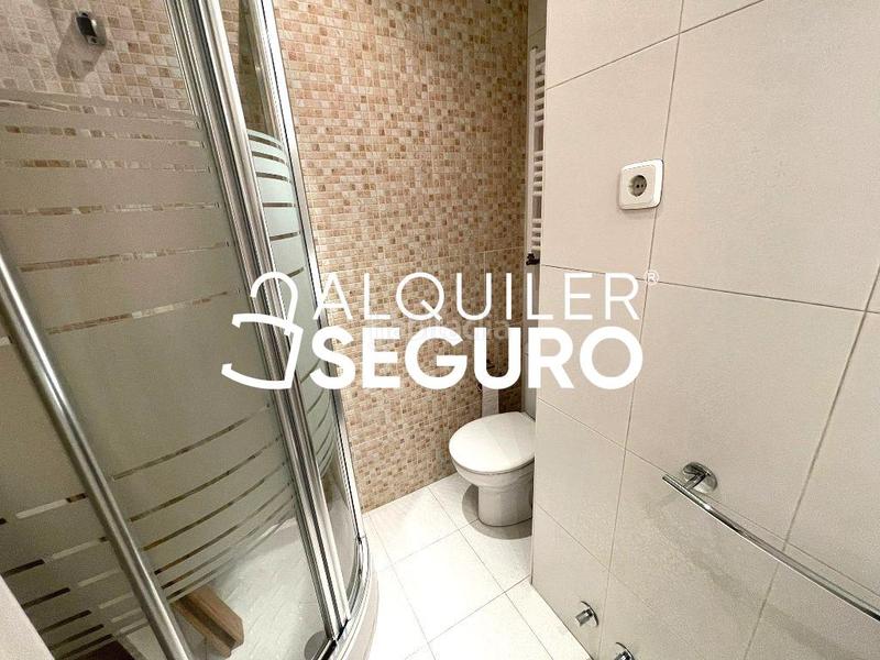 Foto da5b4f0c-24ea-4063-8296-92aa17ccea0f. Alquiler piso  c seco en Adelfas Madrid