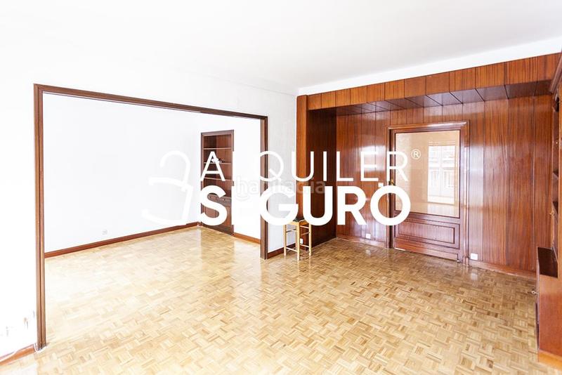 Foto 48921b24-6751-4b65-9e31-937118e101a8. Rent flat with heating in Castillejos-Cuzco Madrid