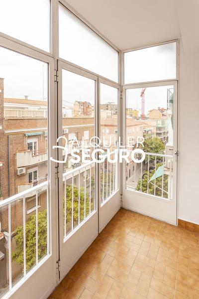 Foto cb8ad658-6a5c-48cd-872c-b240d6f2d9f4. Rent flat with heating in Castillejos-Cuzco Madrid