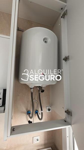 Foto 4d7b29a6-5e51-494e-a998-72d34c3841cf. Alquiler estudio  c divina pastora en Centro - Doña Mercedes Dos Hermanas