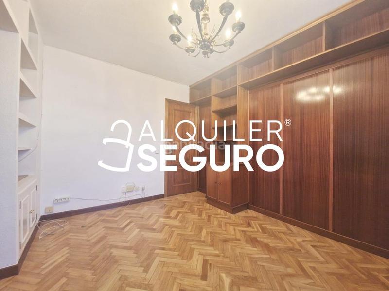 Foto 1c04c07b-c52b-46fc-9266-21d5c64d874c. Alquiler piso  c antonio cumella en Los Berrocales Madrid