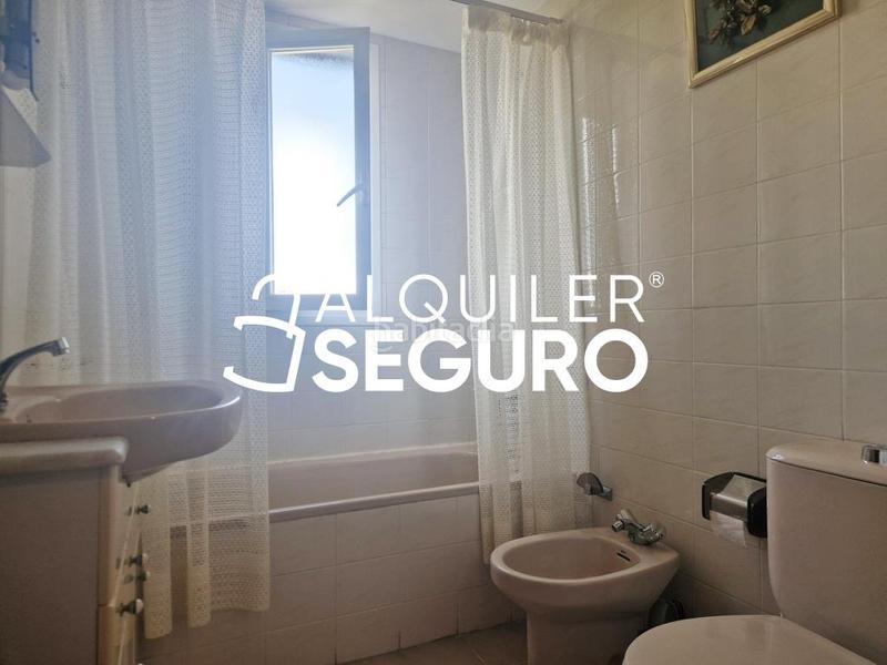 Foto 6f8d89b4-6b98-450e-972a-057e37cc80f2. Alquiler piso  c antonio cumella en Los Berrocales Madrid