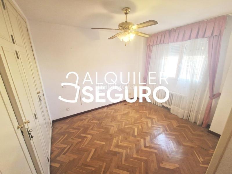 Foto b961cf40-4ddd-423b-9c54-bcb499eca36e. Miete etagenwohnung mit heizung parking pool in Los Berrocales Madrid