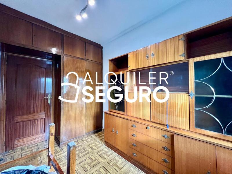 Foto 5c13e305-2d18-4167-b066-14c3cbcaf29e. Alquiler piso  c san modesto en Tres Olivos-Valverde Madrid
