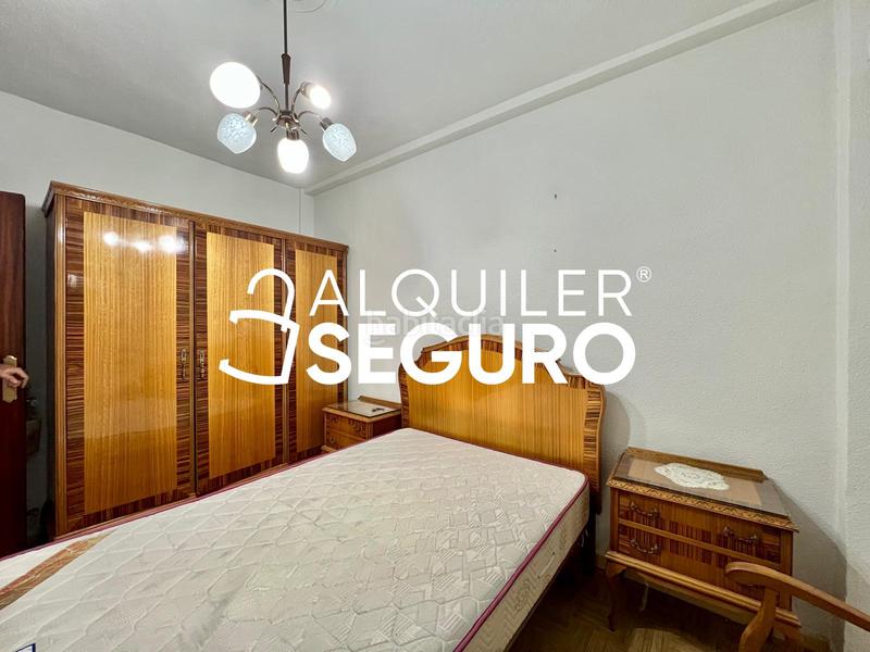 Foto 6501d6d3-42c2-422a-b18b-5d6e4a86cb27. Alquiler piso  c san modesto en Tres Olivos-Valverde Madrid