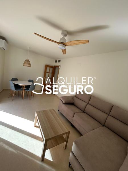 Foto bb30ebe5-1cef-42b8-8344-ba75c7d35491. Miete etagenwohnung mit parking in San Cayetano Churriana de la Vega