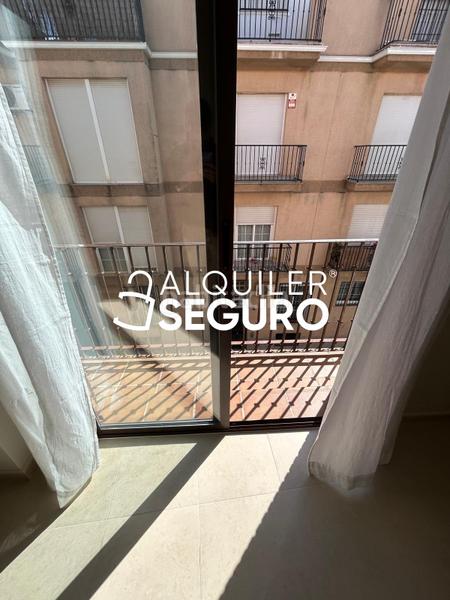 Foto 6ad51dde-7cde-4439-b631-b3fd79e3c94b. Rent flat with parking in San Cayetano Churriana de la Vega
