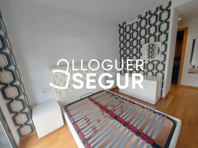 Foto 38415a04-b627-431f-9eaf-4ae6857b4806. Lloguer pis amb calefacció piscina a Diagonal Mar i el Front Marítim del Poblenou Barcelona