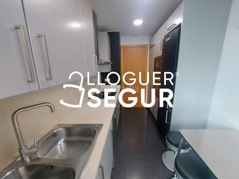 Foto b692e9e3-940e-43b3-a746-d790415c54e2. Location appartement avec chauffage piscine dans Diagonal Mar i el Front Marítim del Poblenou Barcelona