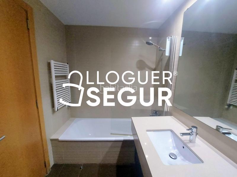 Foto c220419f-a23a-413f-9bc7-983cea6366c8. Location appartement avec chauffage piscine dans Diagonal Mar i el Front Marítim del Poblenou Barcelona