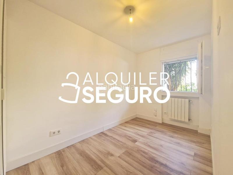 Foto 46008659-dd85-47da-b5f6-7acc05cddac0. Rent flat with heating in Media Legua Madrid