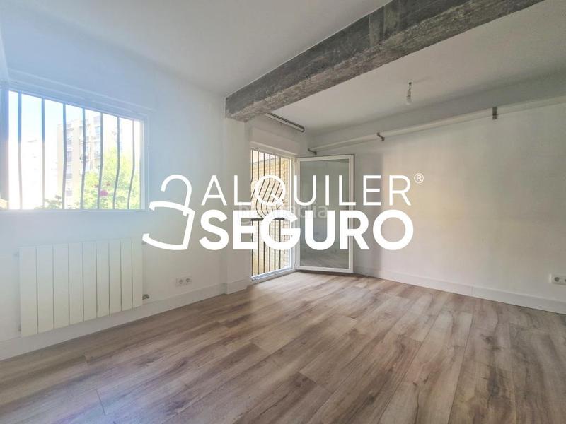 Foto fac6822e-be77-4272-a21c-36c496ffa3ee. Rent flat with heating in Media Legua Madrid