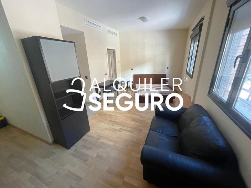 Foto 6b7e5480-9a4d-4e70-b3e7-7b4a93961ad5. Alquiler estudio  c de fuentidueña en Centro Alcobendas