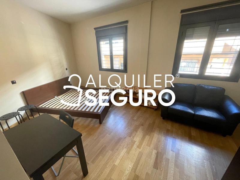 Foto 896881f0-93a0-4d7f-8bd6-451175df76b3. Location studio avec chauffage parking dans Centro Alcobendas