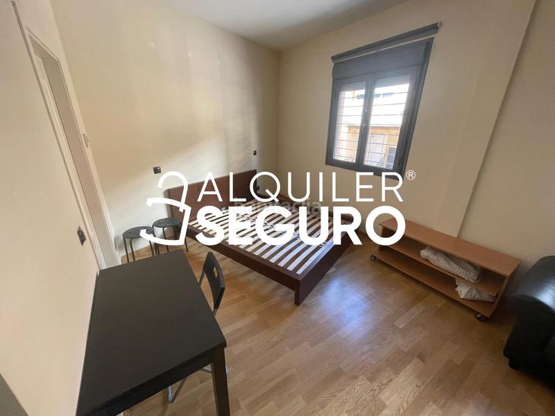 Foto a42bedfc-e83d-4f93-afa4-e5333648bc24. Miete studiowohnung mit heizung parking in Centro Alcobendas