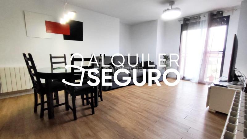 Foto 0cc3feb1-267d-44e0-9ddf-2ebddfa1e35f. Location appartement avec parking dans Núcleo Urbano Pobla de Vallbona (la)