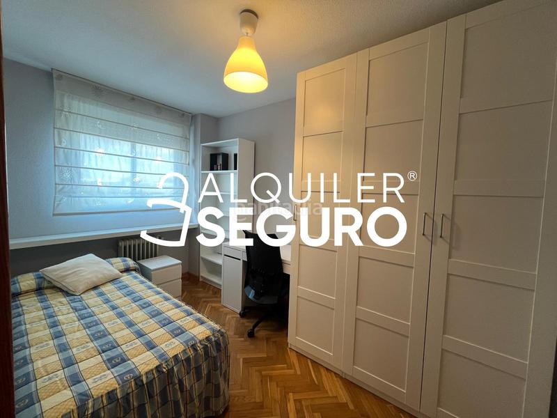 Foto 3b8602d6-23d1-40d7-9577-cf6cf6cbedc0. Location attique avec chauffage dans Villaverde Alto Madrid