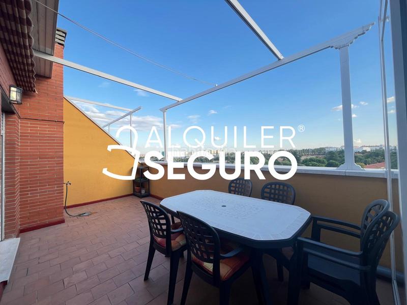 Foto 5b9d99ca-e96c-499d-b0ae-5207da3fb165. Location attique avec chauffage dans Villaverde Alto Madrid
