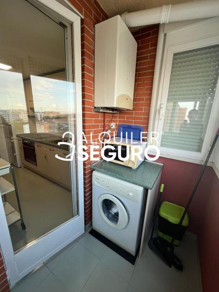 Foto d9d44456-6694-46a1-bda4-4950db1d5385. Location attique avec chauffage dans Villaverde Alto Madrid