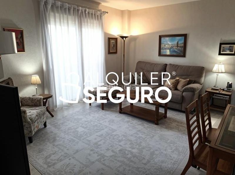 Foto cfaf8e3a-b6b0-49dd-8498-b55323310522. Rent flat with parking pool in Santa Eufemia Tomares