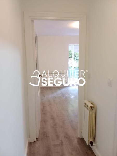 Foto f0455c31-0dd7-4647-b62f-02fba9fe7960. Alquiler piso  av. de moratalaz en Vinateros Madrid