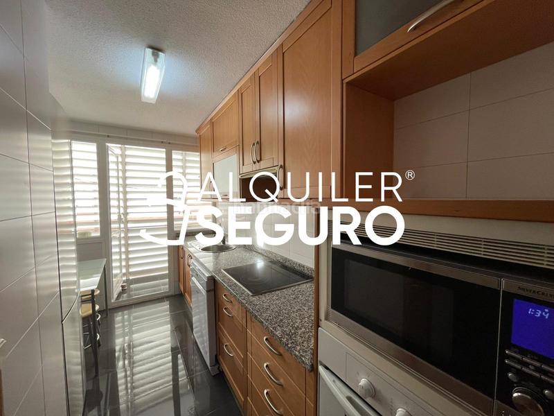 Foto 20ac7697-8111-457b-a85d-23b2c79bb7a7. Location appartement avec chauffage parking piscine dans Madrid