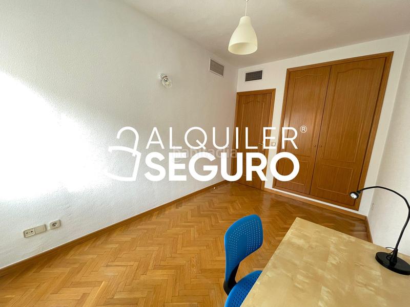 Foto 3b50b8bd-686e-4ce4-a3b4-abe9b1af452c. Rent flat with heating parking pool in Casa de Campo Madrid